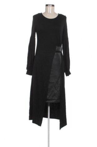 Φόρεμα Numinou, Μέγεθος S, Χρώμα Μαύρο, Τιμή 117,99 €