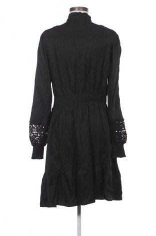 Sukienka Numph, Rozmiar M, Kolor Czarny, Cena 70,99 zł