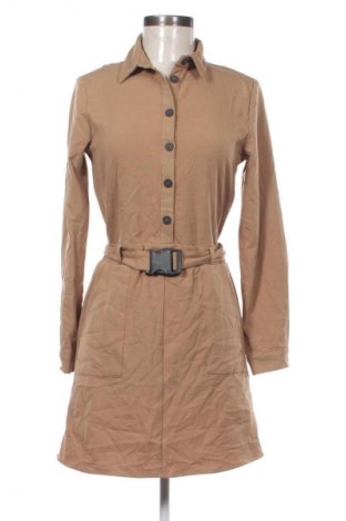 Рокля ONLY, Размер S, Цвят Кафяв, Цена 12,99 лв.