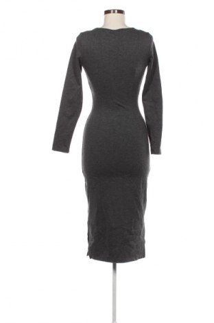 Kleid ONLY, Größe S, Farbe Grau, Preis € 12,99