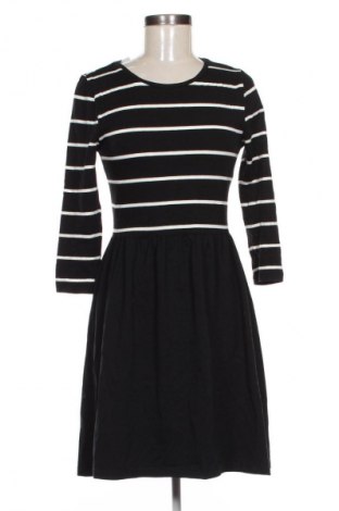Kleid ONLY, Größe M, Farbe Mehrfarbig, Preis € 7,99