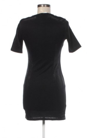 Рокля ONLY, Размер XS, Цвят Черен, Цена 12,99 лв.