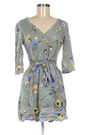 Рокля Oasis, Размер M, Цвят Многоцветен, Цена 57,25 лв.