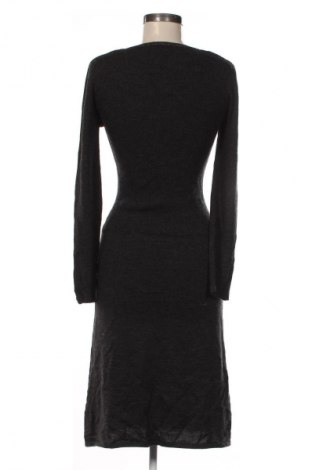 Kleid Olsen, Größe M, Farbe Grau, Preis 11,99 €