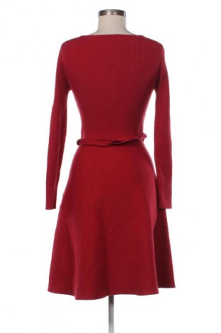 Рокля Orsay, Размер M, Цвят Червен, Цена 39,14 лв.