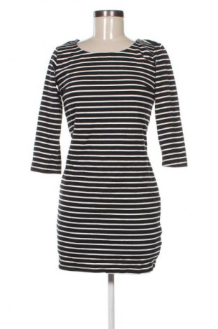 Рокля Page One, Размер XS, Цвят Многоцветен, Цена 12,99 лв.