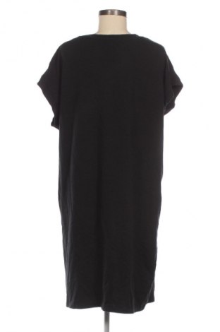 Ruha Page One, Méret XL, Szín Fekete, Ár 6 179 Ft