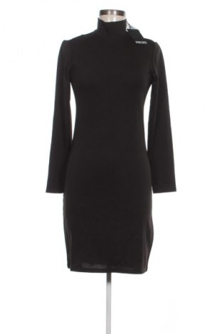 Kleid Pieces, Größe M, Farbe Schwarz, Preis 51,99 €