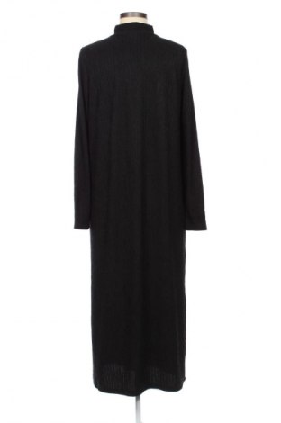 Kleid Pieces, Größe M, Farbe Schwarz, Preis € 18,99
