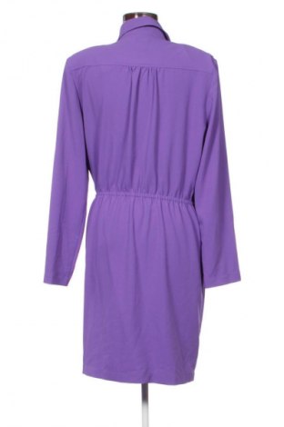 Рокля Pinko, Размер M, Цвят Лилав, Цена 204,82 лв.