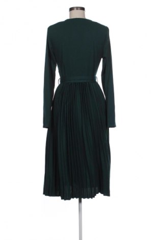 Šaty  Pretty Little Thing, Velikost M, Barva Zelená, Cena  495,00 Kč