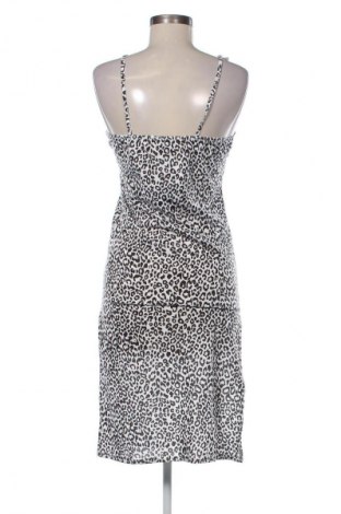 Kleid Pretty Little Thing, Größe M, Farbe Mehrfarbig, Preis € 31,68