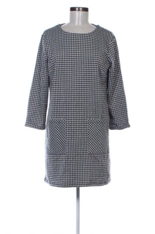 Рокля Primark, Размер L, Цвят Многоцветен, Цена 12,99 лв.