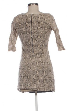 Рокля Promod, Размер S, Цвят Бежов, Цена 11,99 лв.