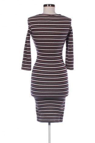 Рокля Promod, Размер XS, Цвят Многоцветен, Цена 48,88 лв.