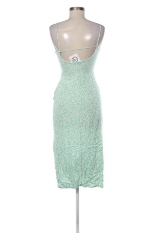 Šaty  Pull&Bear, Velikost S, Barva Vícebarevné, Cena  495,00 Kč