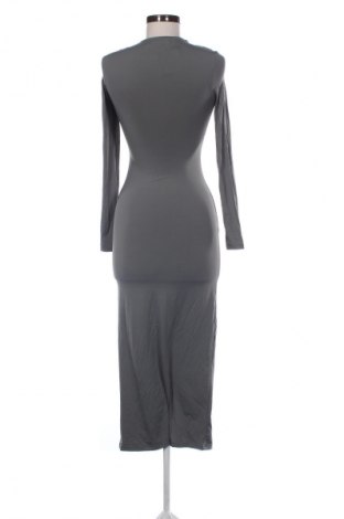 Šaty  Pull&Bear, Velikost S, Barva Šedá, Cena  495,00 Kč