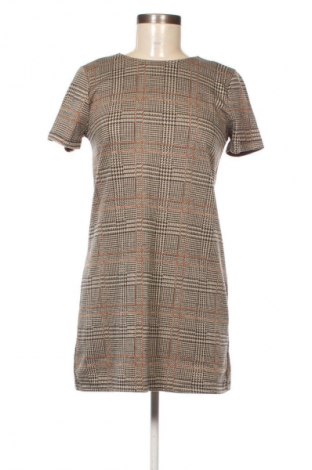 Φόρεμα Pull&Bear, Μέγεθος S, Χρώμα Πολύχρωμο, Τιμή 19,95 €