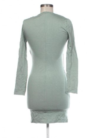 Рокля Rebellious, Размер M, Цвят Зелен, Цена 20,99 лв.