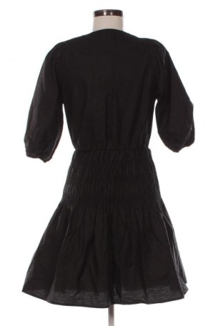 Ruha Reserved, Méret M, Szín Fekete, Ár 7 830 Ft