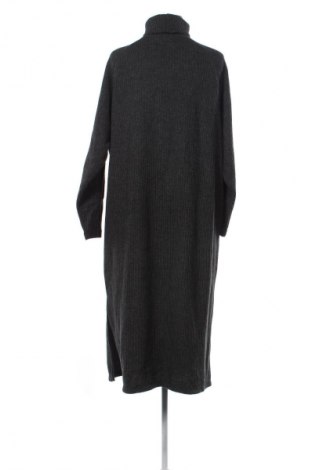 Φόρεμα Reserved, Μέγεθος S, Χρώμα Γκρί, Τιμή 20,02 €