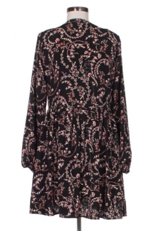 Рокля Reserved, Размер M, Цвят Многоцветен, Цена 39,00 лв.