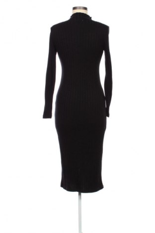 Рокля Reserved, Размер S, Цвят Черен, Цена 39,15 лв.