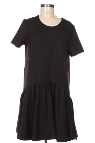 Šaty  Reserved, Velikost M, Barva Černá, Cena  269,00 Kč