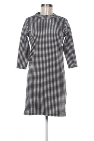 Šaty  Reserved, Velikost S, Barva Vícebarevné, Cena  460,00 Kč