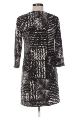 Sukienka Rinascimento, Rozmiar S, Kolor Kolorowy, Cena 189,00 zł