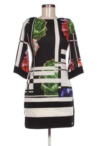 Rochie Rinascimento, Mărime S, Culoare Multicolor, Preț 129,99 Lei