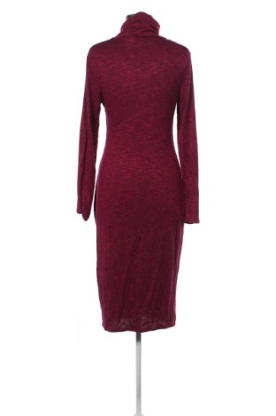 Kleid Runway, Größe M, Farbe Rosa, Preis 19,95 €