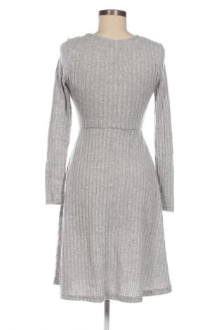 Φόρεμα SHEIN, Μέγεθος S, Χρώμα Γκρί, Τιμή 19,95 €
