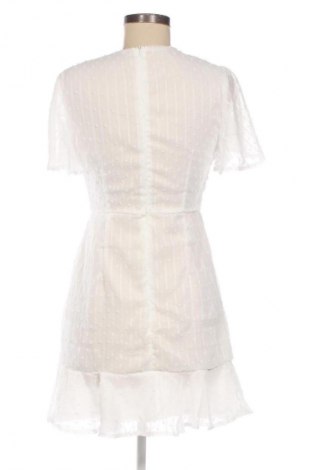 Рокля SHEIN, Размер S, Цвят Бял, Цена 39,00 лв.