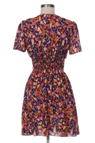 Рокля SHEIN, Размер S, Цвят Многоцветен, Цена 29,33 лв.