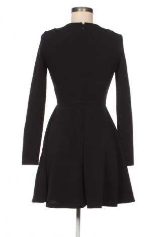 Sukienka SHEIN, Rozmiar M, Kolor Czarny, Cena 47,99 zł