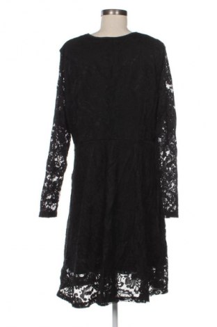 Sukienka SHEIN, Rozmiar 3XL, Kolor Czarny, Cena 57,99 zł