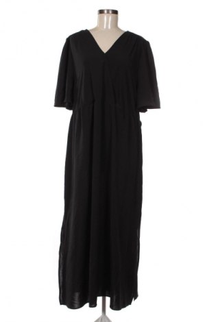 Φόρεμα SHEIN, Μέγεθος 4XL, Χρώμα Μαύρο, Τιμή 17,99 €