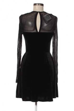 Φόρεμα SHEIN, Μέγεθος S, Χρώμα Μαύρο, Τιμή 9,99 €