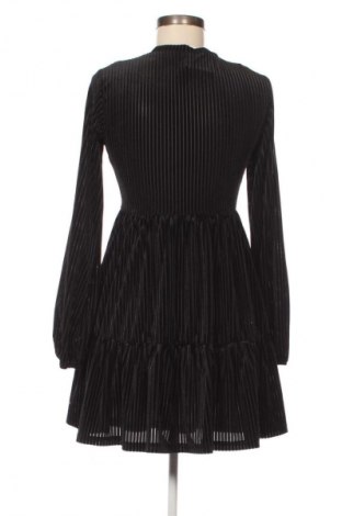 Φόρεμα SHEIN, Μέγεθος M, Χρώμα Μαύρο, Τιμή 7,99 €
