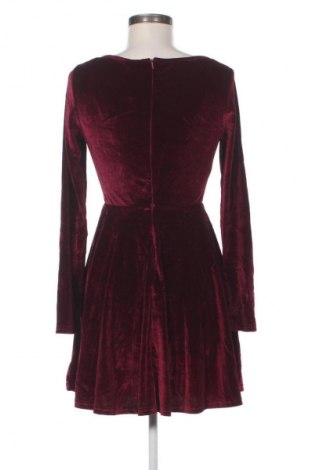 Sukienka SHEIN, Rozmiar S, Kolor Czerwony, Cena 36,99 zł