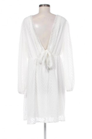 Рокля SHEIN, Размер XL, Цвят Бял, Цена 20,99 лв.