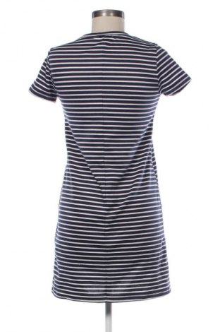 Рокля Sinsay, Размер XS, Цвят Многоцветен, Цена 39,15 лв.