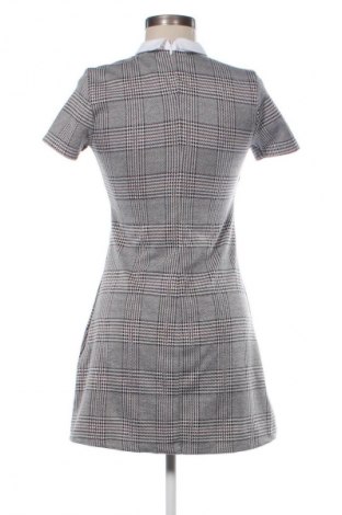 Рокля Sinsay, Размер XS, Цвят Многоцветен, Цена 39,15 лв.