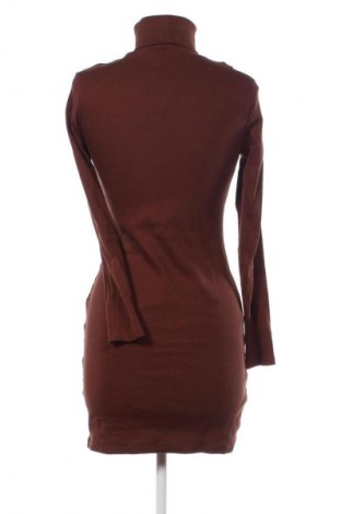 Rochie Sinsay, Mărime M, Culoare Maro, Preț 103,00 Lei