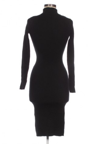 Sukienka Sinsay, Rozmiar S, Kolor Czarny, Cena 89,98 zł