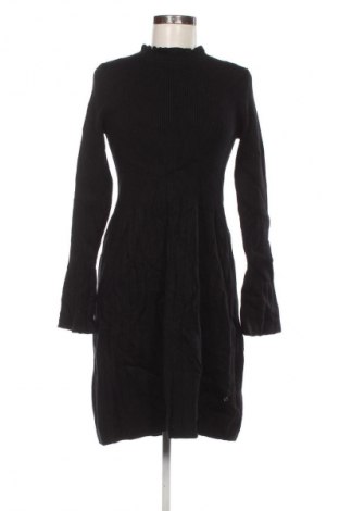 Рокля Smashed Lemon, Размер M, Цвят Черен, Цена 38,99 лв.