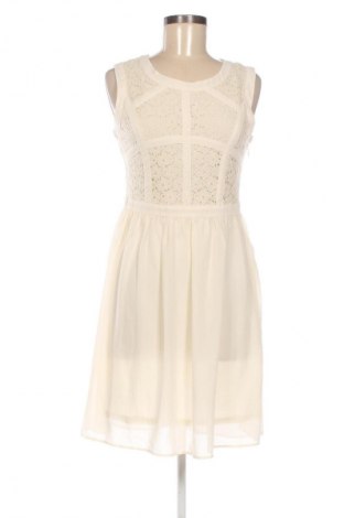 Рокля Soaked In Luxury, Размер M, Цвят Екрю, Цена 82,00 лв.