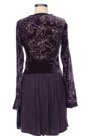 Рокля Soleil, Размер M, Цвят Лилав, Цена 47,88 лв.