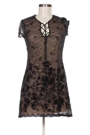 Kleid Speechless, Größe M, Farbe Mehrfarbig, Preis € 7,99